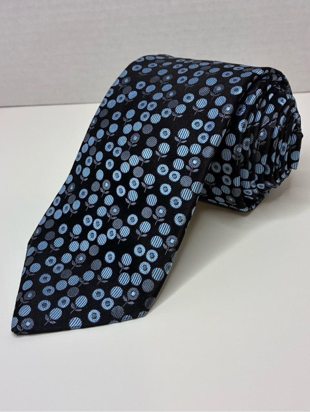 Ted Baker London Mens Silk Necktie Black Blue Abstract Retro Circles Pattern